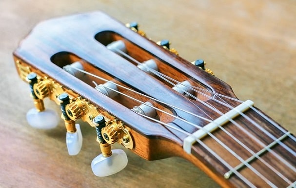 Comment choisir une guitare classique pour débutant ? - Guide d'achat :  Guitare
